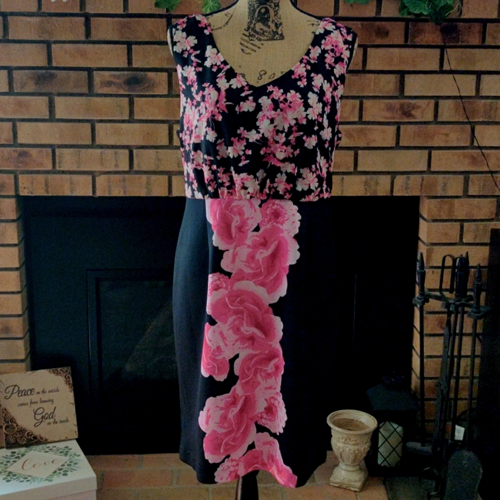 New York& Co Pink Floral Dress NWOT